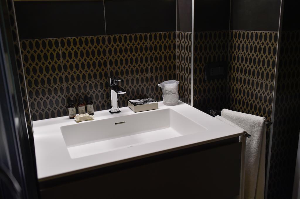 Palazzo Bovio - Boutique Apartments Padova Luaran gambar